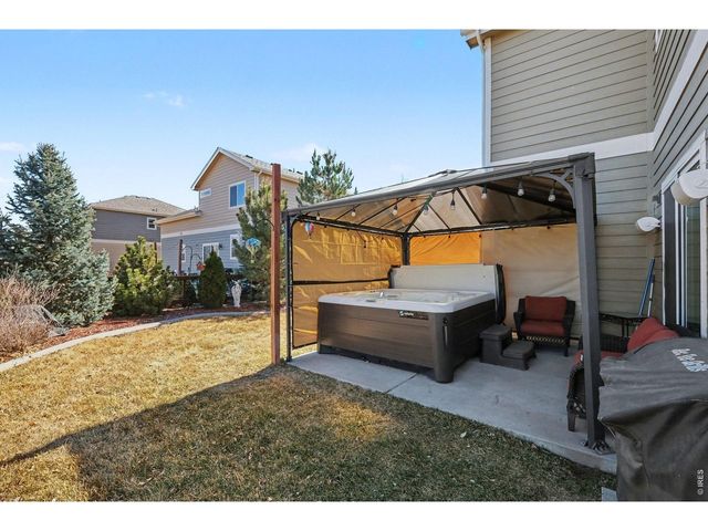 551 Walhalla Ct, Fort Collins, CO 80524
