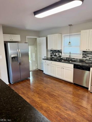 4 Clemwood PW, Hampton, VA 23669