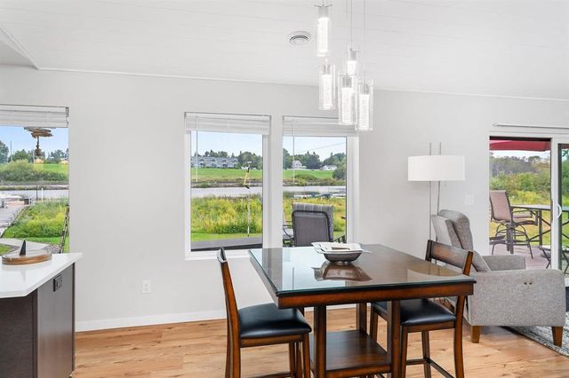 546 Marina Drive, Superior, WI 54880