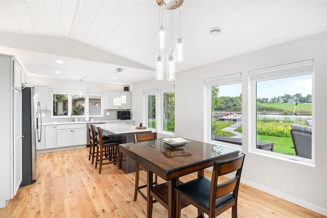 546 Marina Drive, Superior, WI 54880