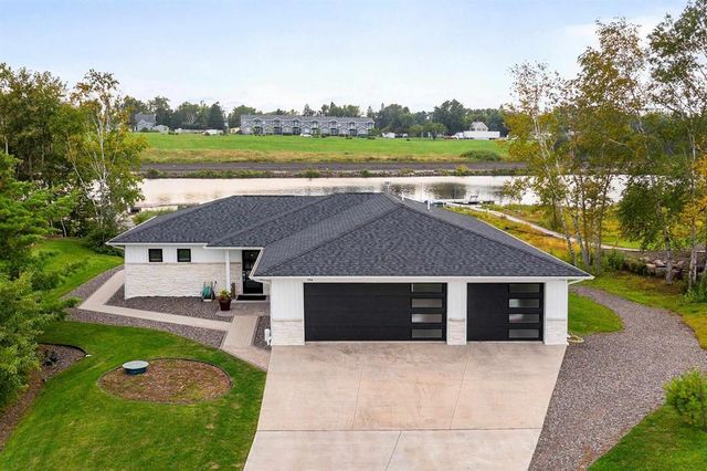 546 Marina Drive, Superior, WI 54880