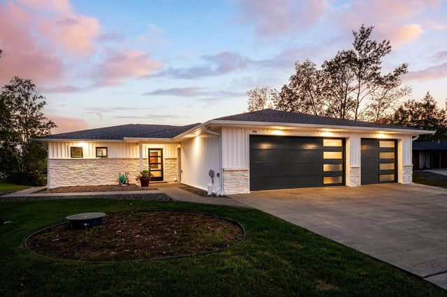 546 Marina Drive, Superior, WI 54880