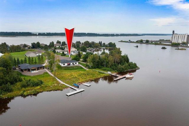 546 Marina Drive, Superior, WI 54880