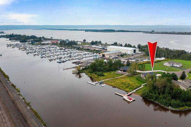 546 Marina Drive, Superior, WI 54880