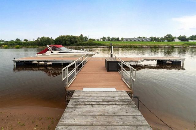 546 Marina Drive, Superior, WI 54880