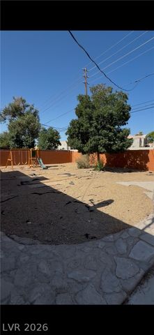 1224 Melville Drive, Las Vegas, NV 89102
