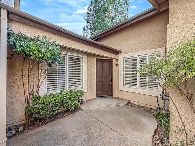 28131 Seco Canyon Road 39, Saugus, CA 91390