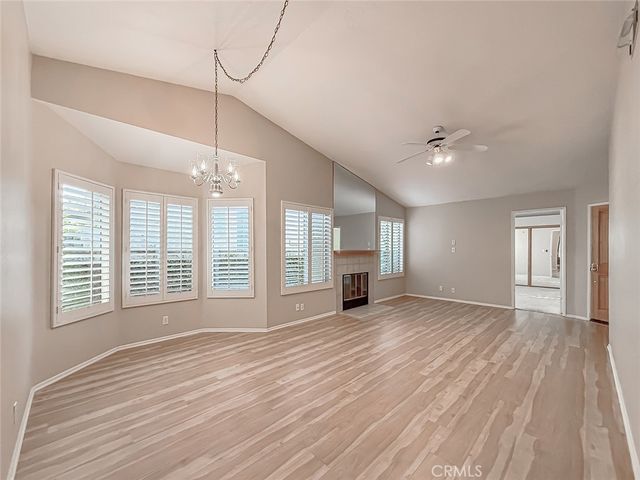 28131 Seco Canyon Road 39, Saugus, CA 91390
