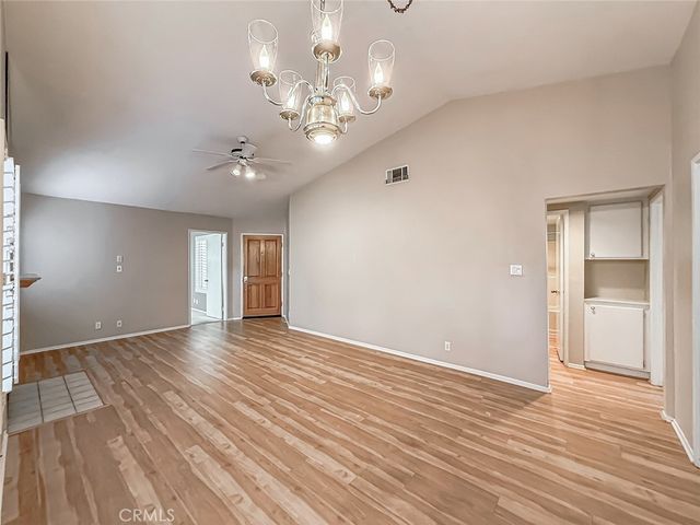 28131 Seco Canyon Road 39, Saugus, CA 91390