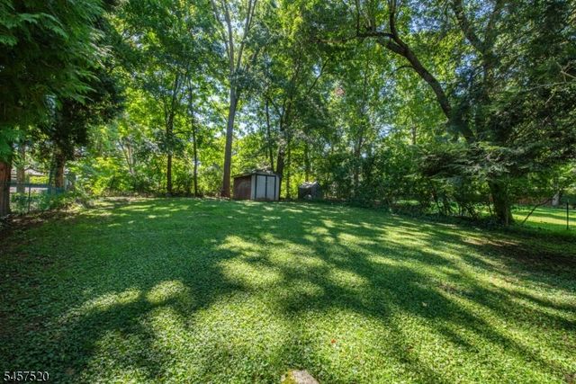 15 Mayne Ave, Byram Twp., NJ 07874