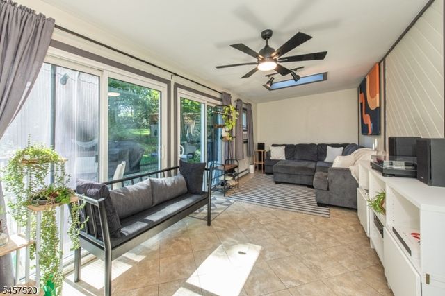 15 Mayne Ave, Byram Twp., NJ 07874