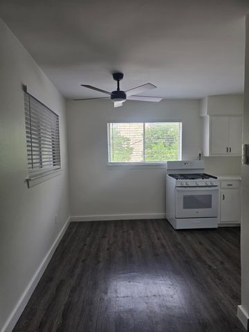 3106 Duval ST 208, Austin, TX 78705