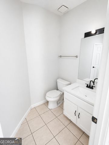8530 Waverly Drive, Jonesboro, GA 30236