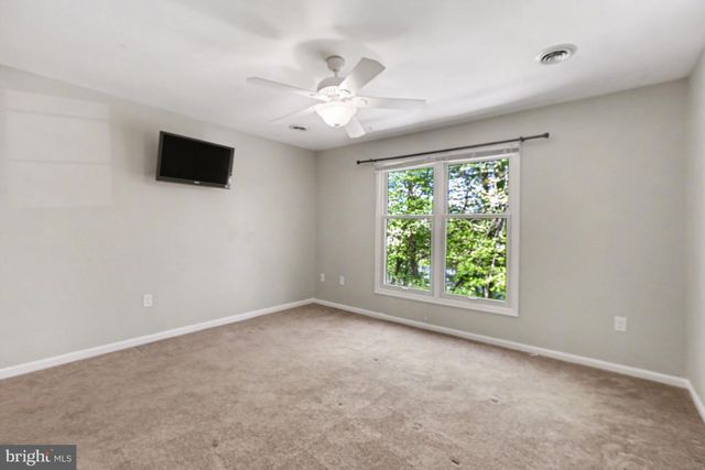 6239 STANFORD CT, Mechanicsburg, PA 17050