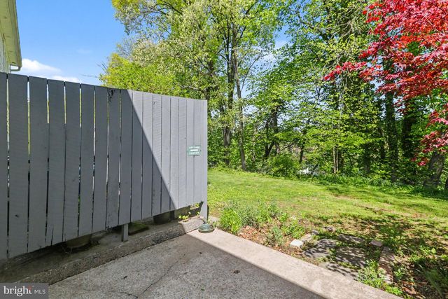 6239 STANFORD CT, Mechanicsburg, PA 17050
