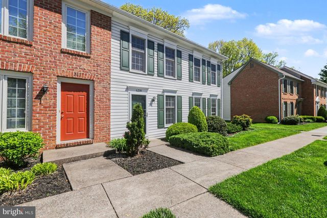 6239 STANFORD CT, Mechanicsburg, PA 17050