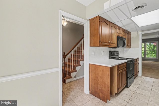 6239 STANFORD CT, Mechanicsburg, PA 17050