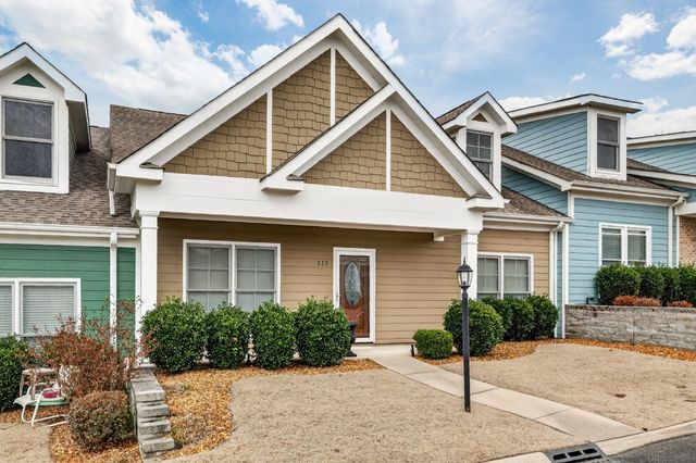 220 James Longstreet Blvd, Fayetteville, TN 37334