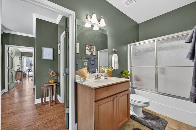 220 James Longstreet Blvd, Fayetteville, TN 37334