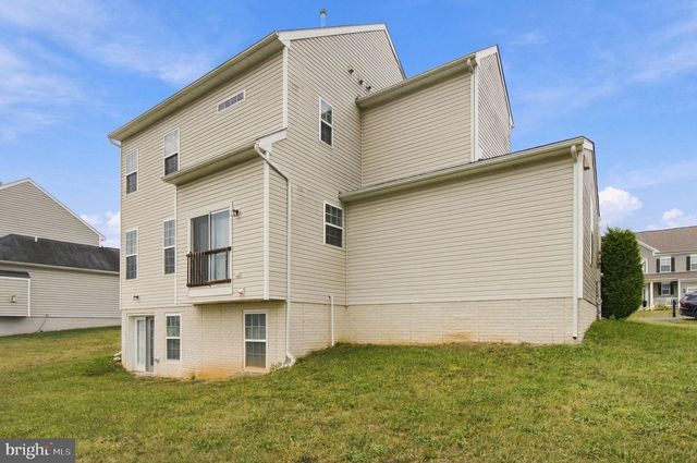 313 MCWHARTON WAY, Bunker Hill, WV 25413