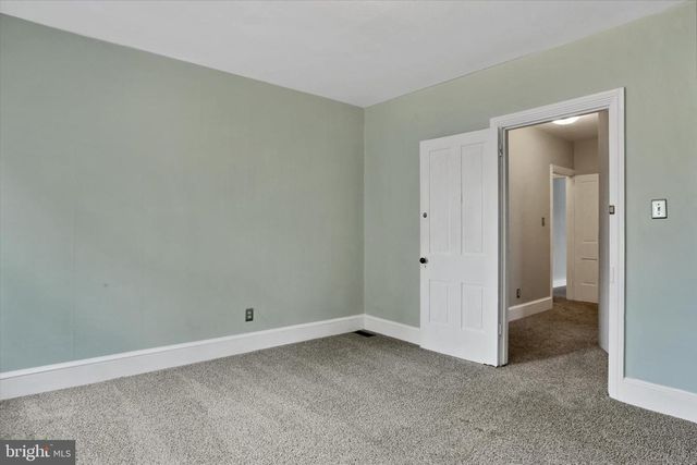 256 E LOUTHER ST, Carlisle, PA 17013