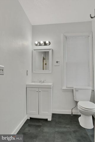 256 E LOUTHER ST, Carlisle, PA 17013