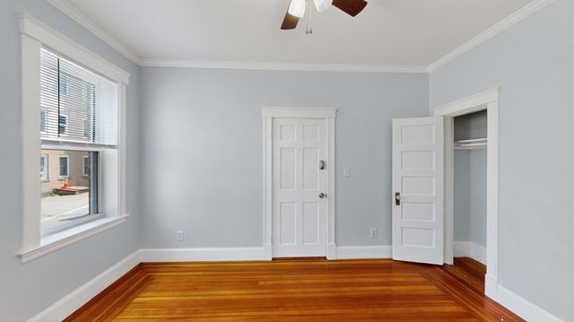 10 Porter 1, Salem, MA 01970