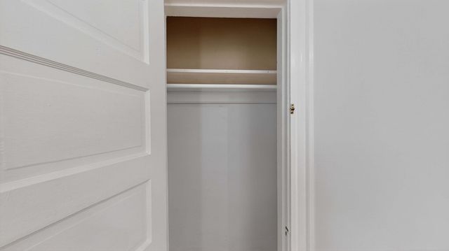 10 Porter 1, Salem, MA 01970