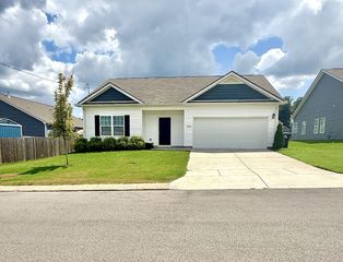 2216 Zeva Cir, Columbia, TN 38401