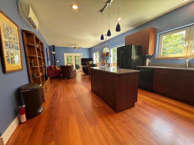 321 Leonard Road, Dummerston, VT 05301