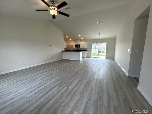 8309 N India Way, Dunnellon, FL 34434