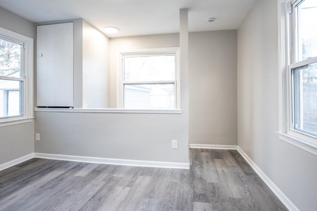 23742 Stewart Avenue, Warren, MI 48089