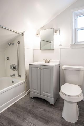 23742 Stewart Avenue, Warren, MI 48089