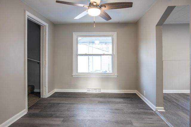 23742 Stewart Avenue, Warren, MI 48089