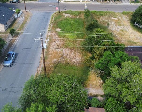 902 N B Street, Harlingen, TX 78550