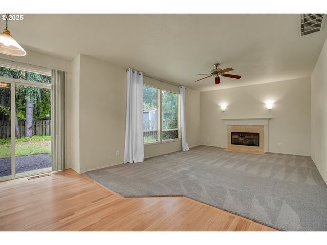 4698 BLACK FOREST Ct, Lake Oswego, OR 97035