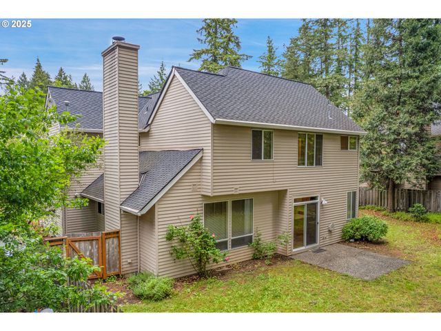4698 BLACK FOREST Ct, Lake Oswego, OR 97035