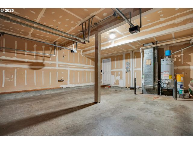 4698 BLACK FOREST Ct, Lake Oswego, OR 97035