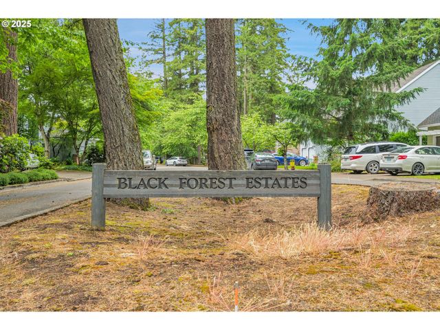 4698 BLACK FOREST Ct, Lake Oswego, OR 97035