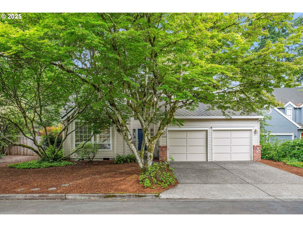 4698 BLACK FOREST Ct, Lake Oswego, OR 97035