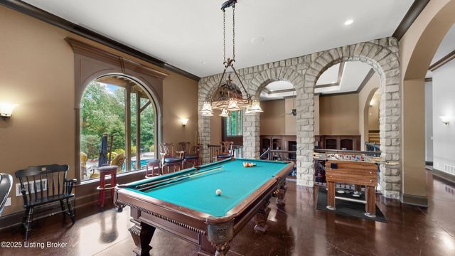 5905 Mt Pleasant Dr, Prospect, KY 40059