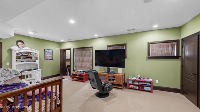 5905 Mt Pleasant Dr, Prospect, KY 40059