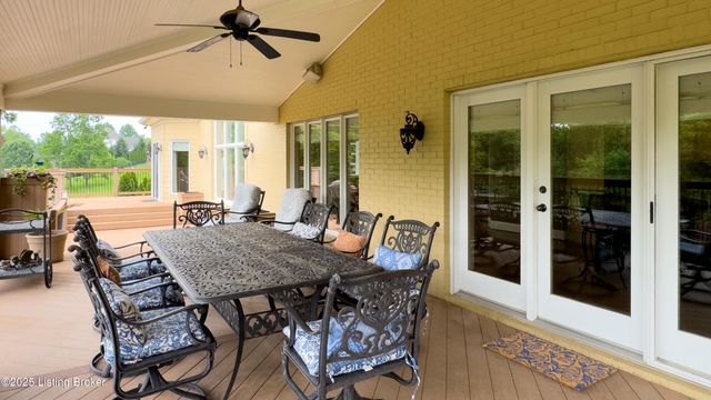 5905 Mt Pleasant Dr, Prospect, KY 40059