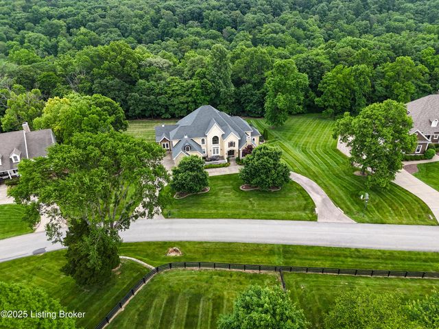 5905 Mt Pleasant Dr, Prospect, KY 40059