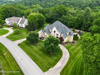 5905 Mt Pleasant Dr, Prospect, KY 40059
