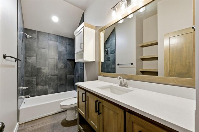 1111 Bridgeview Lane, Tuttle, OK 73089