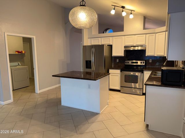 3069 N 87th Way, Scottsdale, AZ 85251