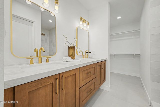 11206 N 26TH Place, Phoenix, AZ 85028