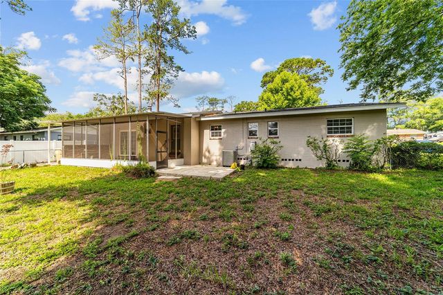 737 NE 17TH TERRACE, Ocala, FL 34470