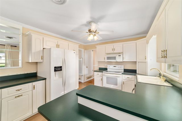 737 NE 17TH TERRACE, Ocala, FL 34470